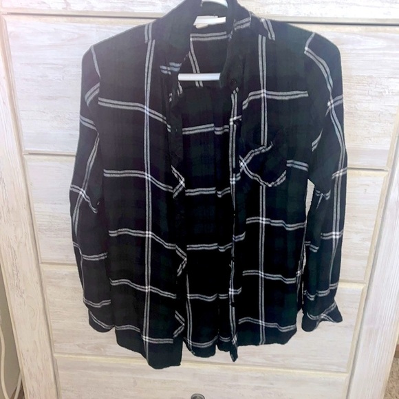 beachlunchlounge Tops - beach lunch lounge plaid shirt